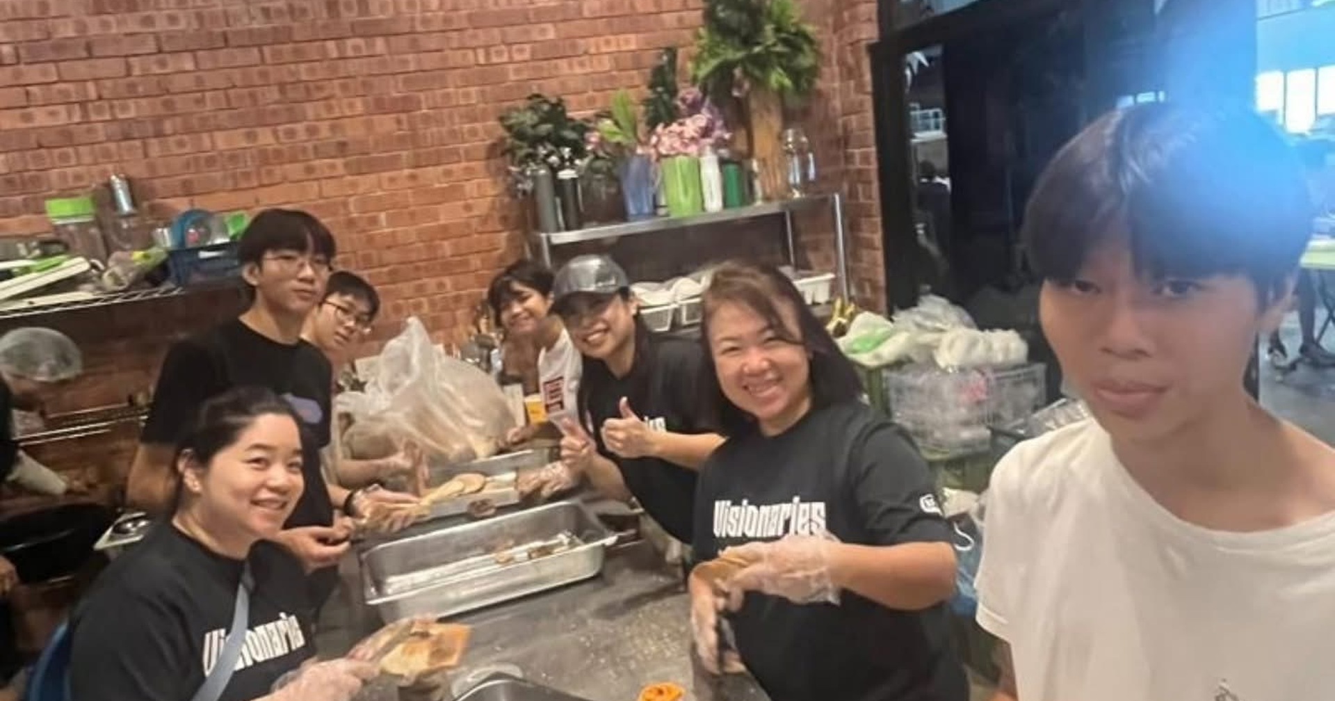 KCV Members Volunteers at The Assembly Soup Kitchen!